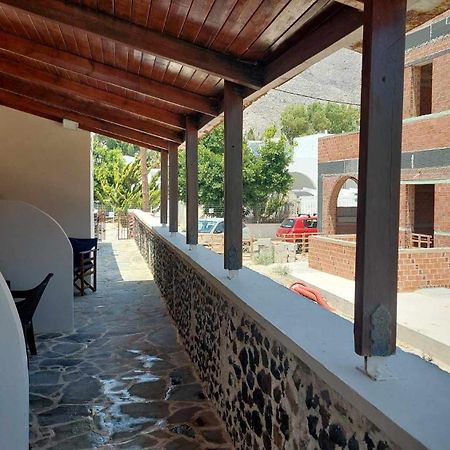 Anezinas Place Apartman Perísza Kültér fotó