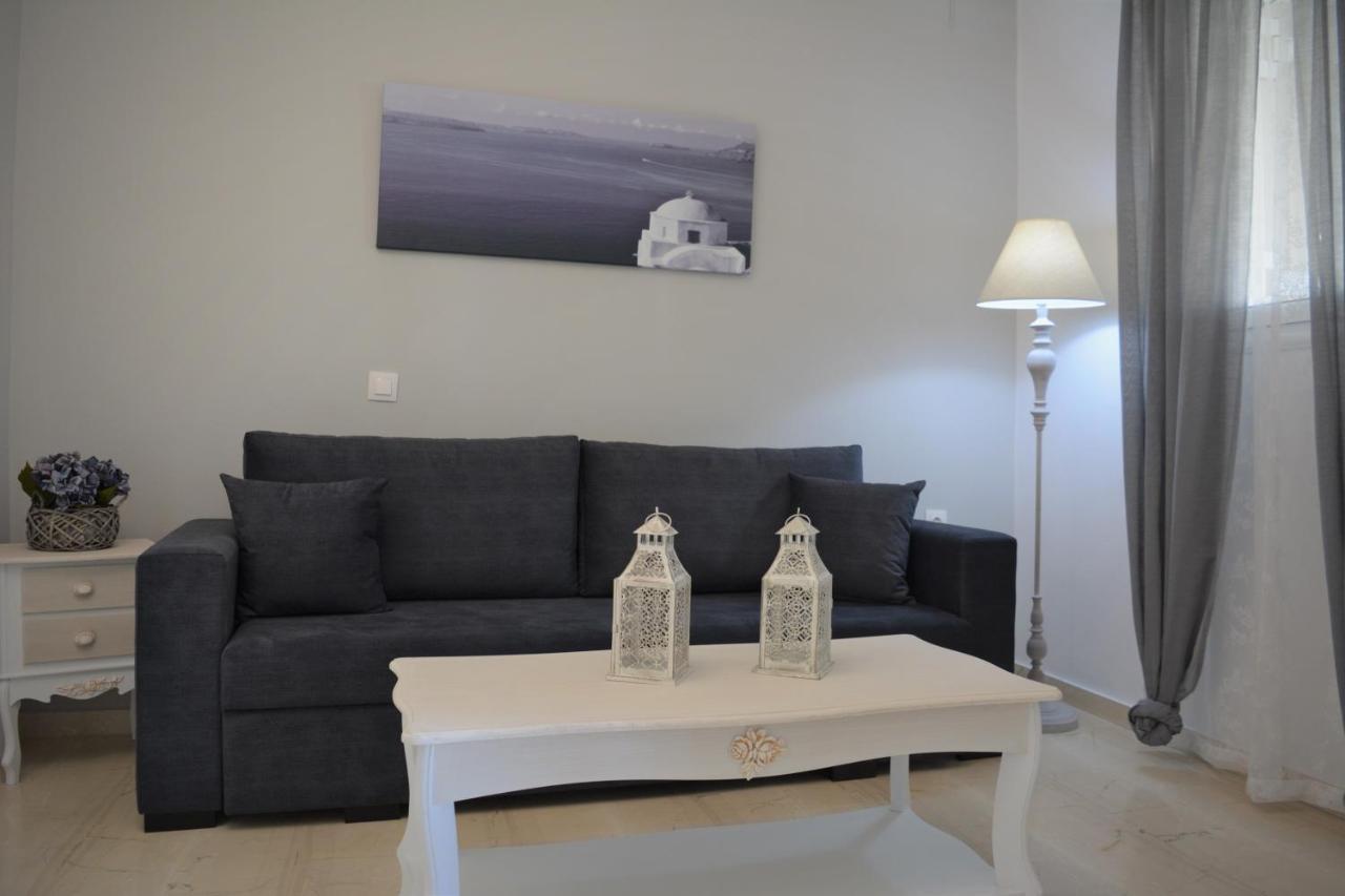 Anezinas Place Apartman Perísza Kültér fotó