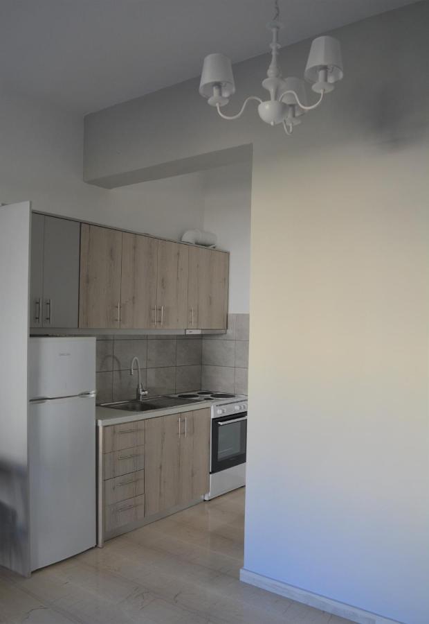 Anezinas Place Apartman Perísza Kültér fotó