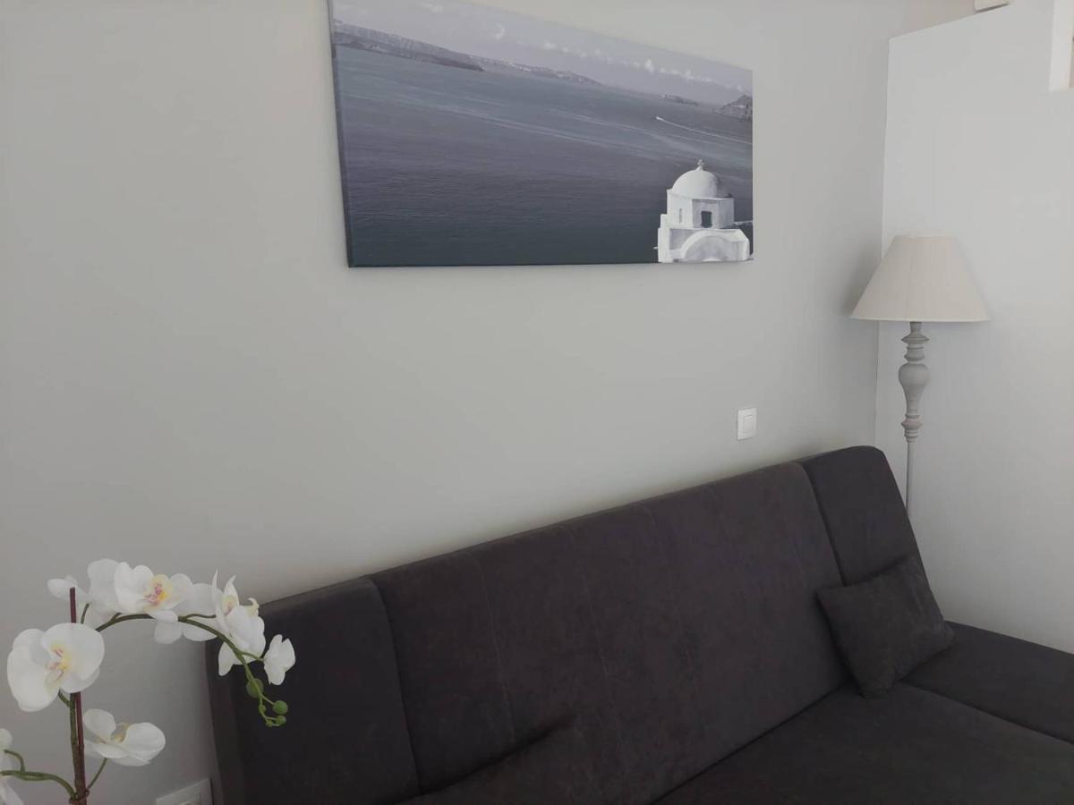 Anezinas Place Apartman Perísza Kültér fotó